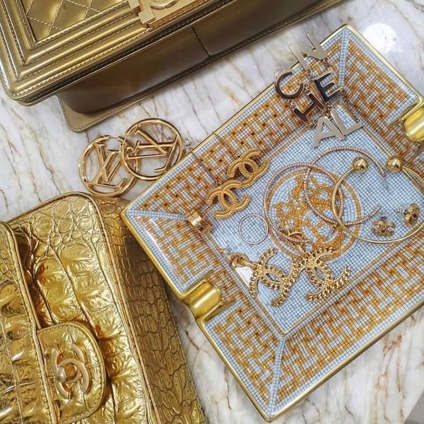 Medium ashtray white golden color / ashtray from Hermes - Image 2 of 5