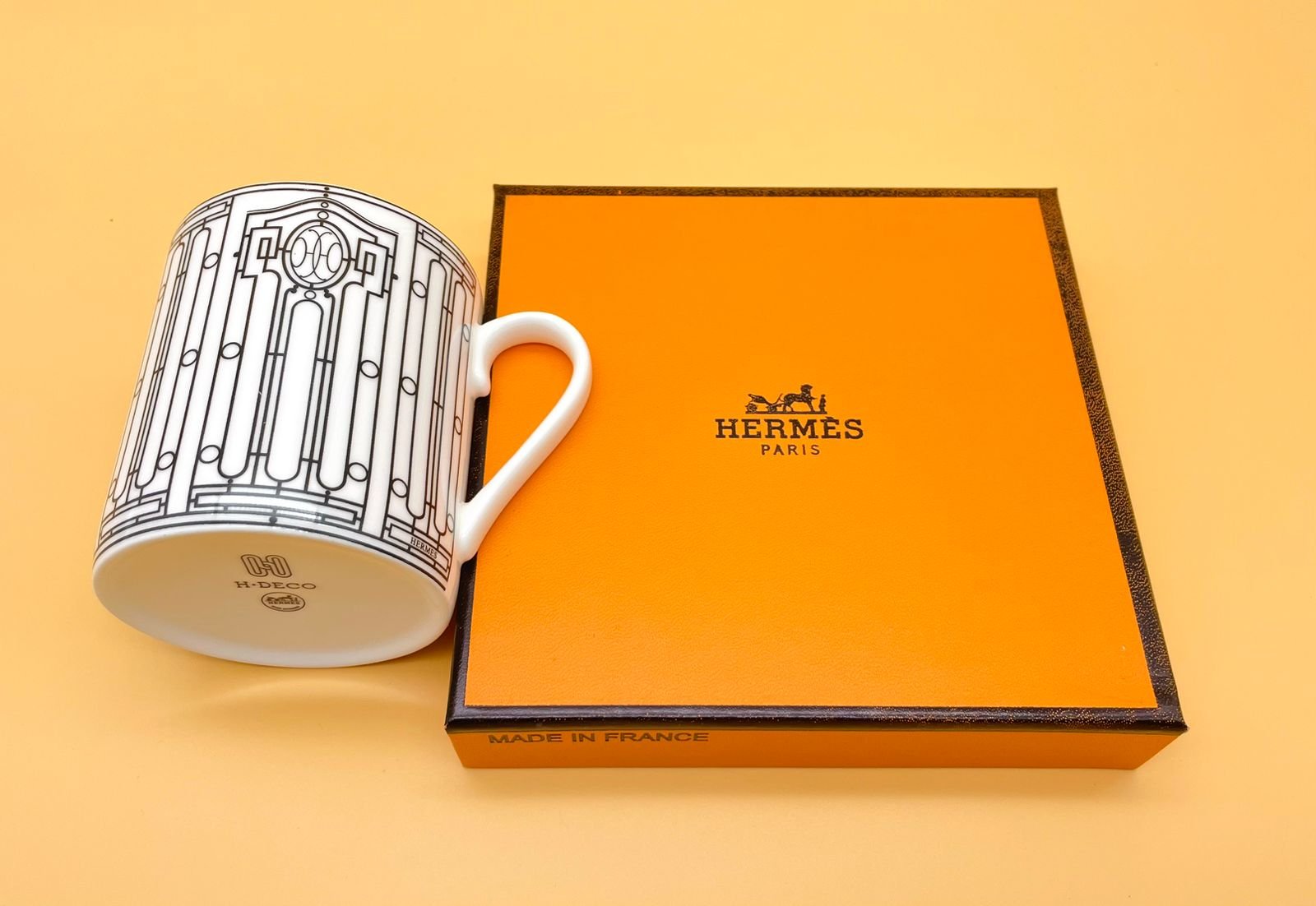  Single Mug from Hermes - Image 2 of 4