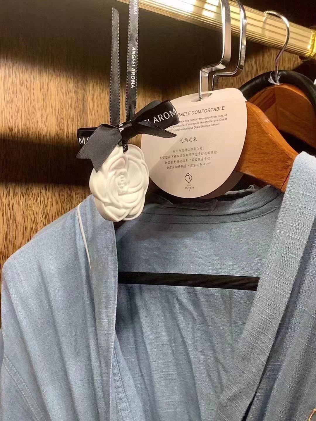 CHANEL aroma pendant with Perfume - Image 2 of 4