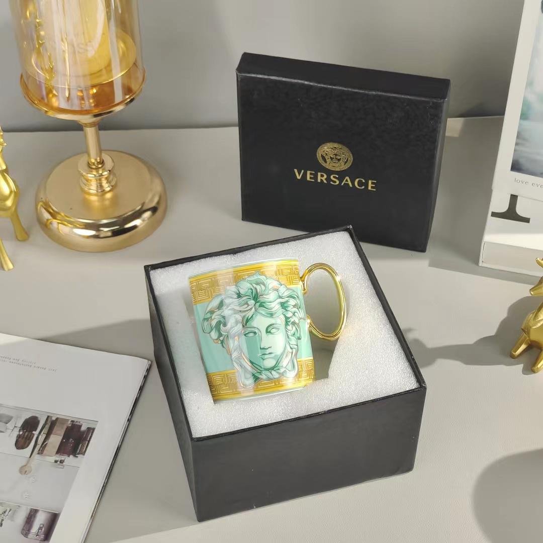 Versace Blue mug - Image 2 of 4