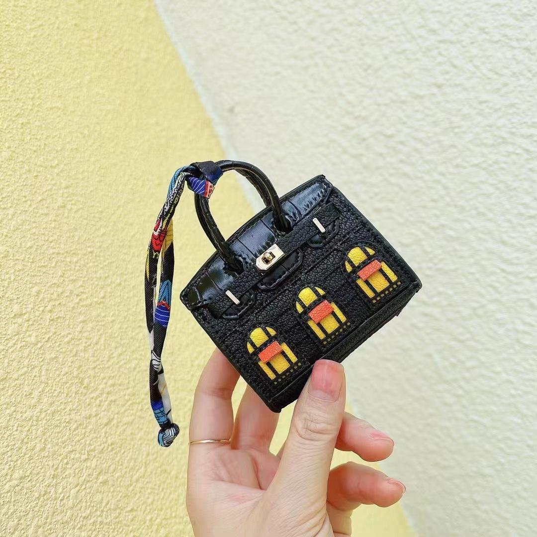 Brinkin Charm - Image 3 of 10