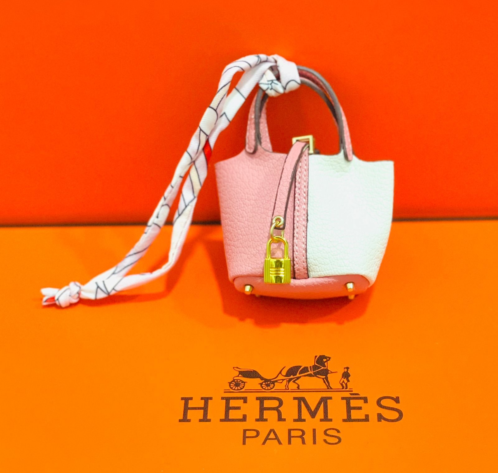 Picotin bag charm - Image 5 of 8