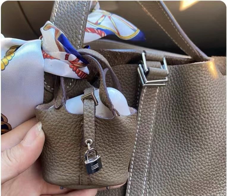 Picotin bag charm - Image 8 of 8