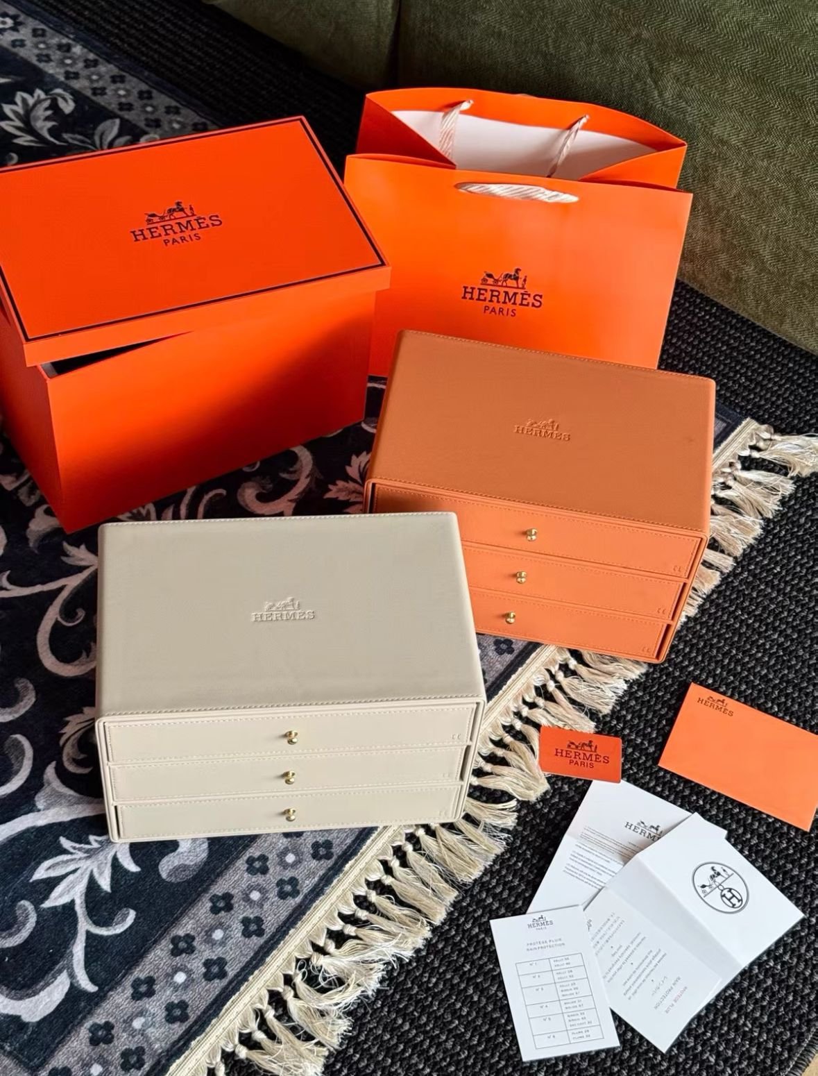 هيرميس بثلاثة أدراج - Hermes Antiques | Aleppo Gift UAE